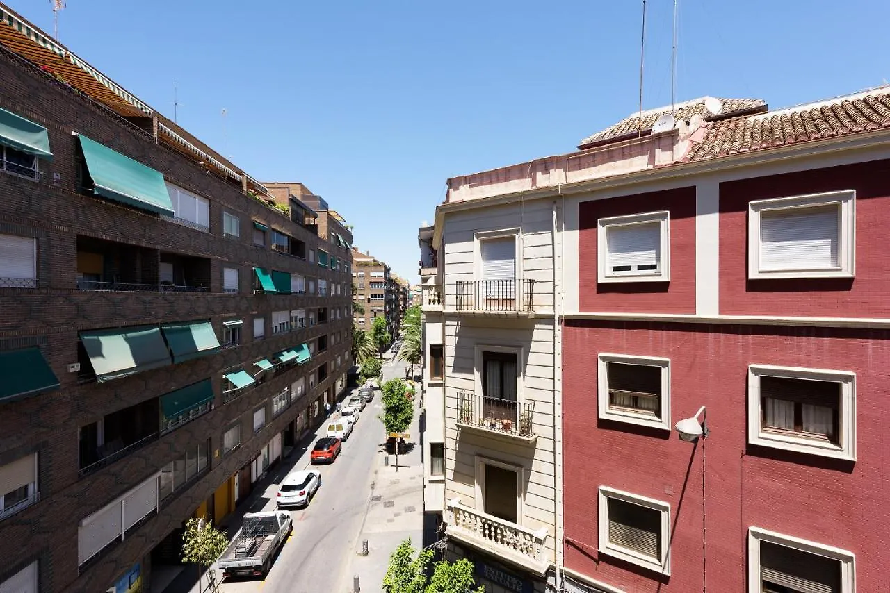 Apartamento centrico parking aire acondicionado y wifi Granada