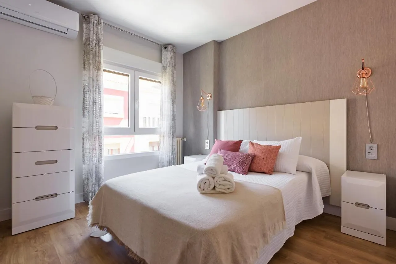 Apartamento Centrico Parking Aire Acondicionado Y Wifi Granada 0*,